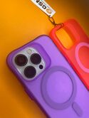 Чехол iPhone 15 NEON MagSafe (фиолетовый)